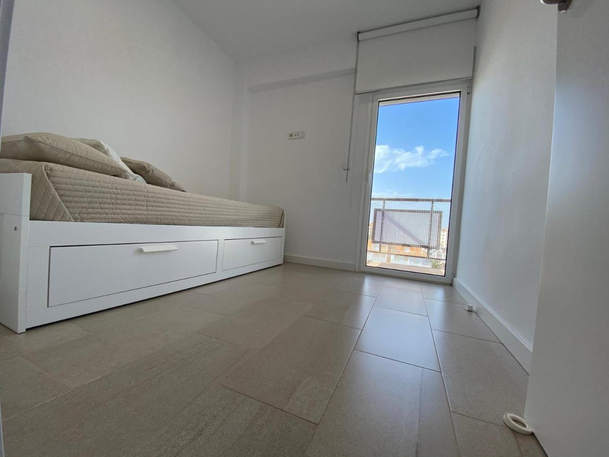 Atico En Primerisima Linea De Playa!!! Dénia Exterior foto