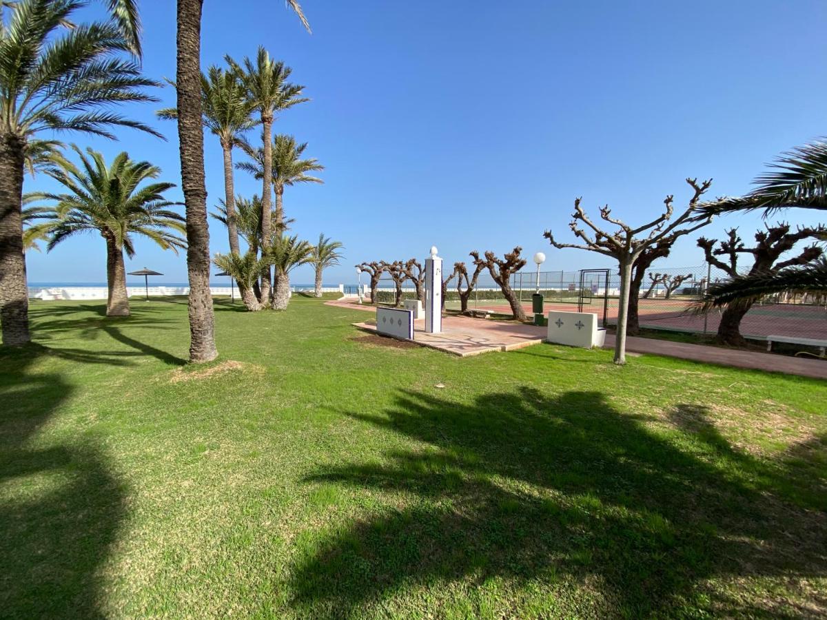 Atico En Primerisima Linea De Playa!!! Dénia Exterior foto